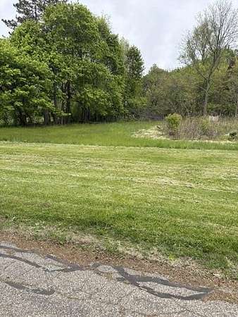 1.22 Acres of Residential Land for Sale in Battle Creek, Michigan