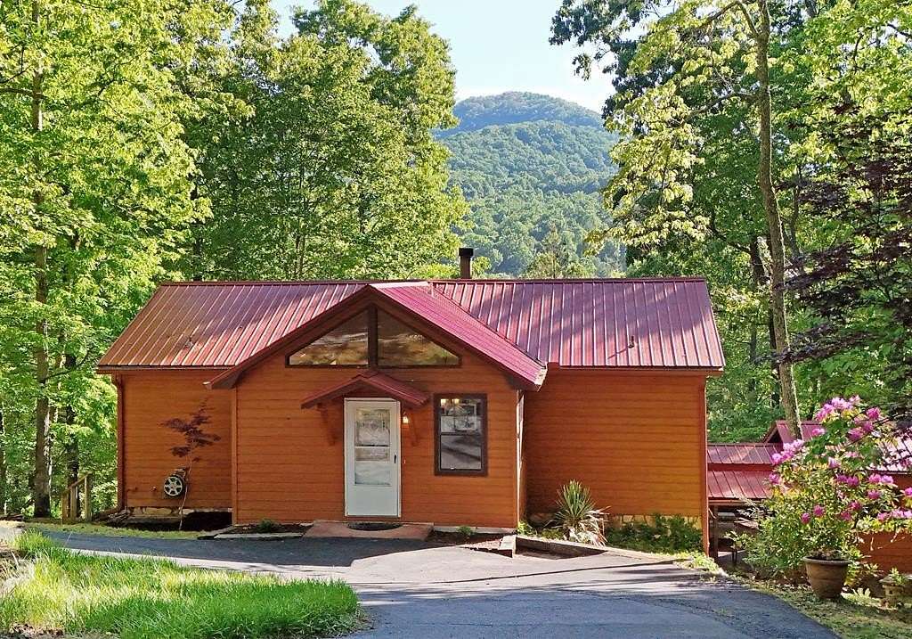 1.57 Acres of Land with Home for Sale in Blairsville, Georgia