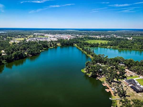 0.77 Acres of Residential Land for Sale in Lake Park, Georgia