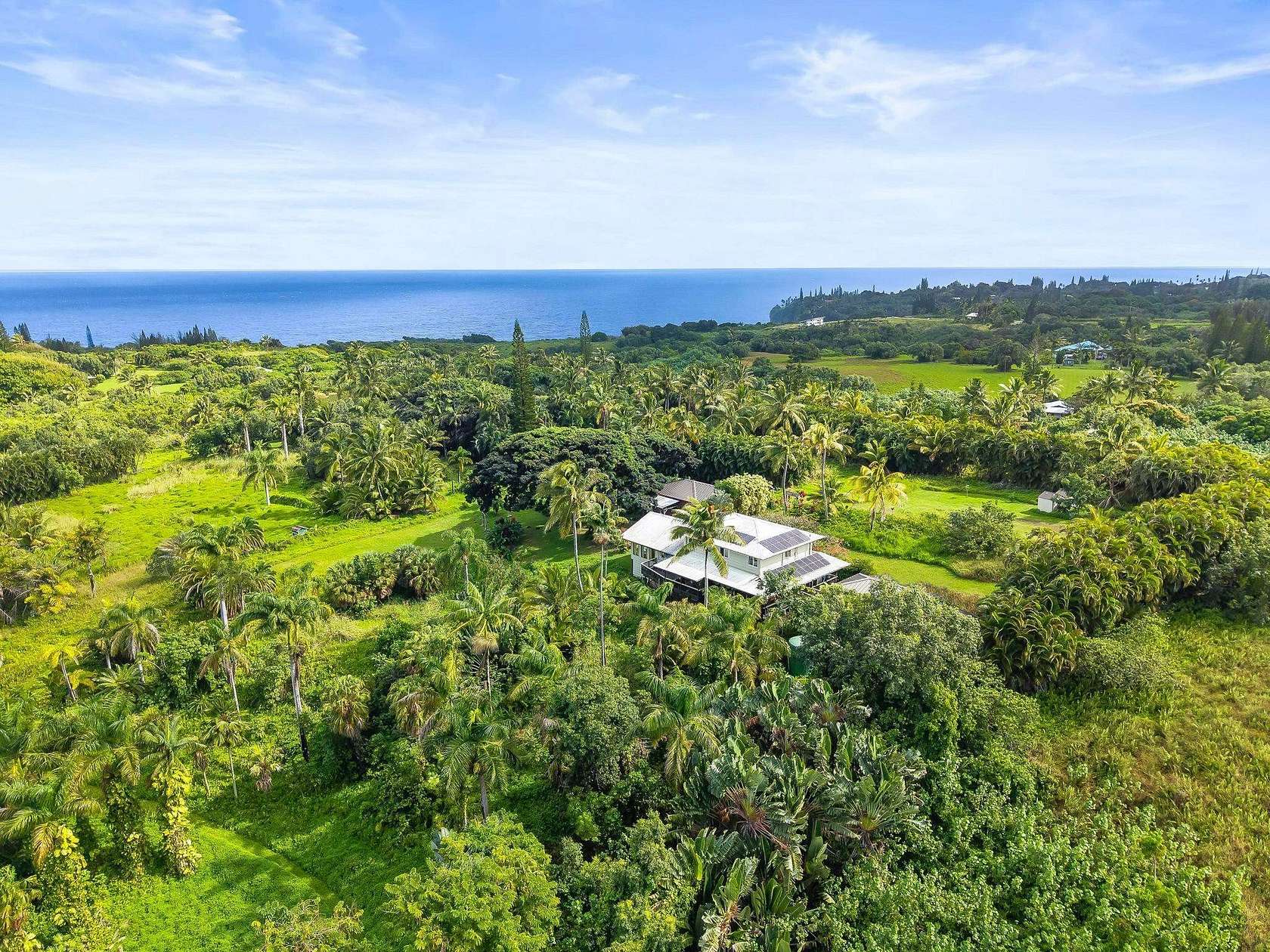 3.47 Acres of Land with Home for Sale in Haʻikū, Hawaii