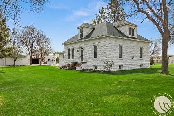 5.62 Acres of Land with Home for Sale in Billings, Montana