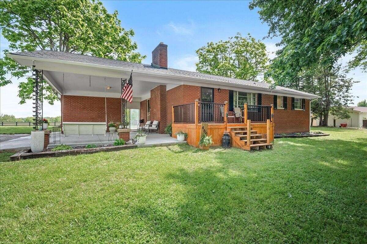 22 Acres of Land with Home for Sale in London, Kentucky