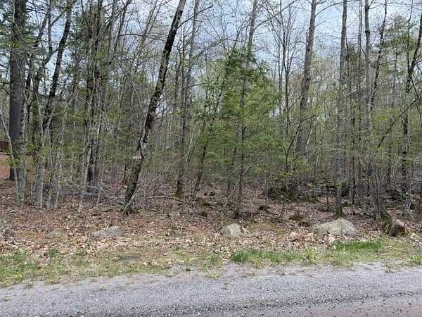 0.33 Acres of Residential Land for Sale in Frye Island, Maine
