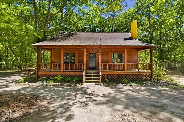 7 Acres of Land with Home for Sale in Spring Grove, Virginia