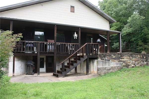 10 Acres of Land with Home for Sale in Marble Falls Township, Arkansas