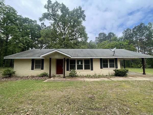 3.85 Acres of Land with Home for Sale in Arkadelphia, Arkansas