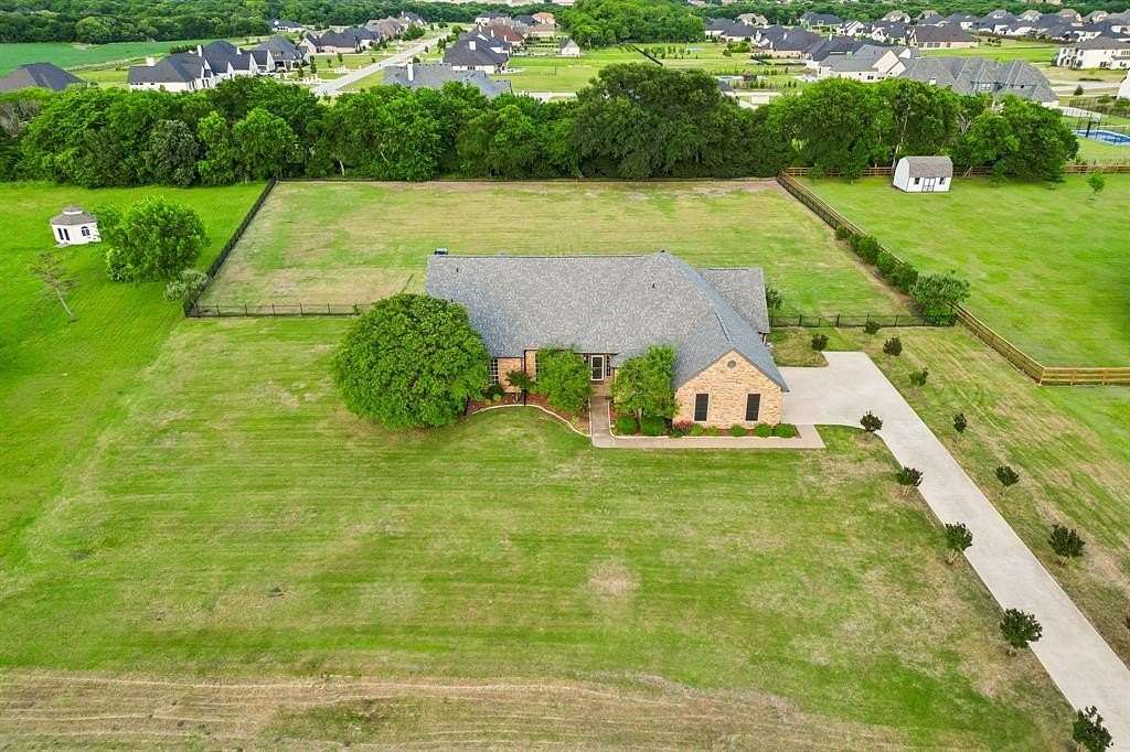 1.89 Acres of Land with Home for Sale in Parker, Texas
