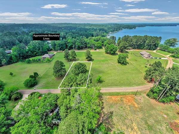 0.47 Acres of Residential Land for Sale in Nacogdoches, Texas