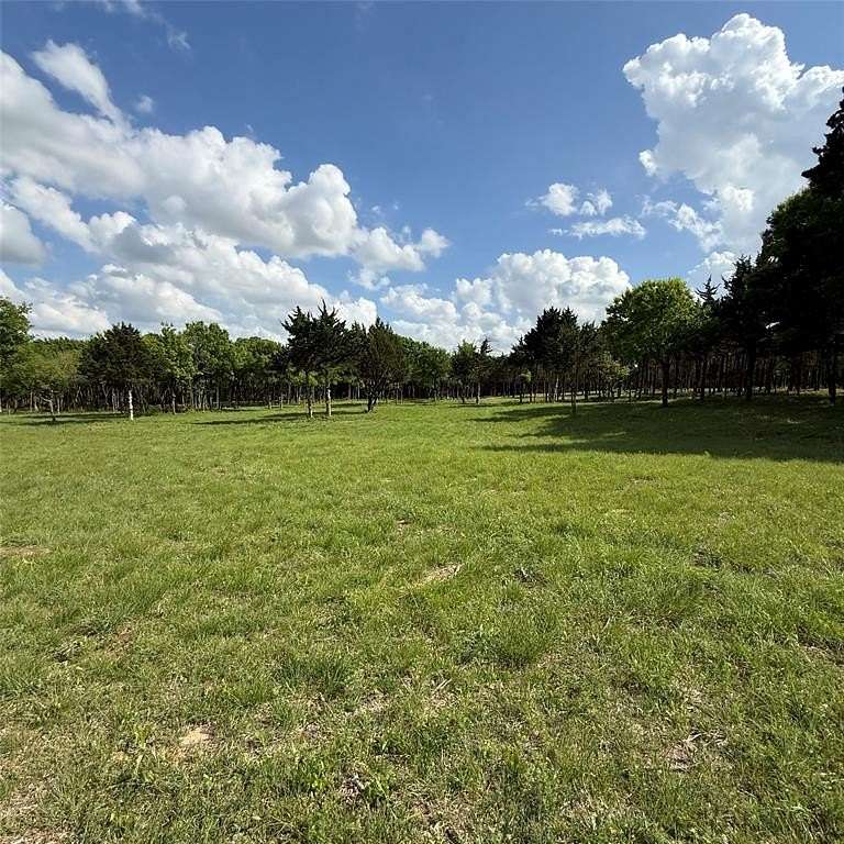 23.2 Acres of Land for Sale in DeSoto, Texas