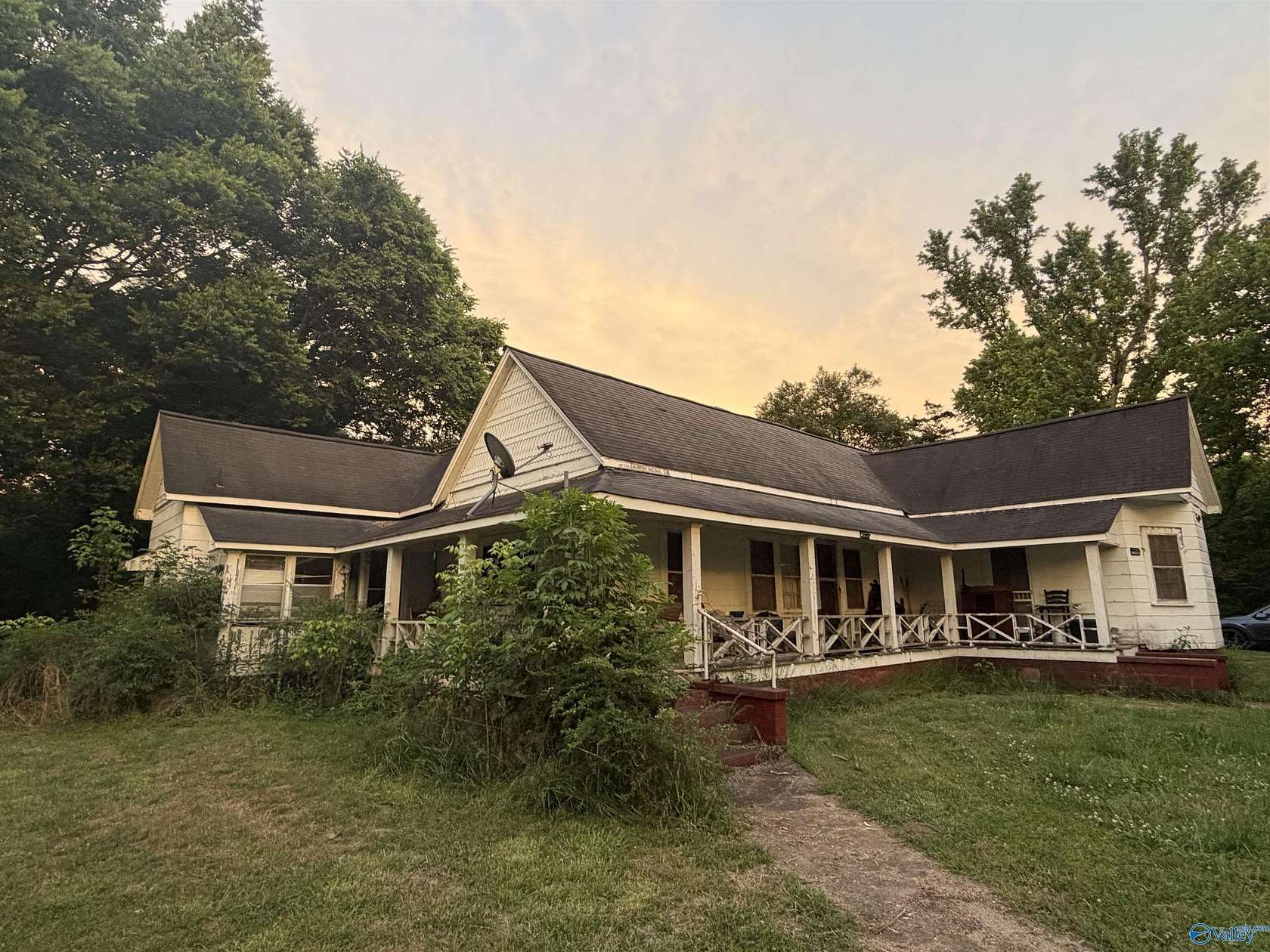 8.7 Acres of Land with Home for Sale in Albertville, Alabama
