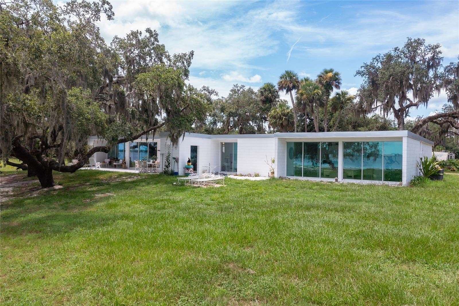 2.34 Acres of Land with Home for Sale in Geneva, Florida