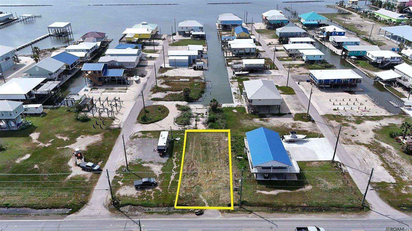 0.12 Acres of Mixed-Use Land for Sale in Grand Isle, Louisiana