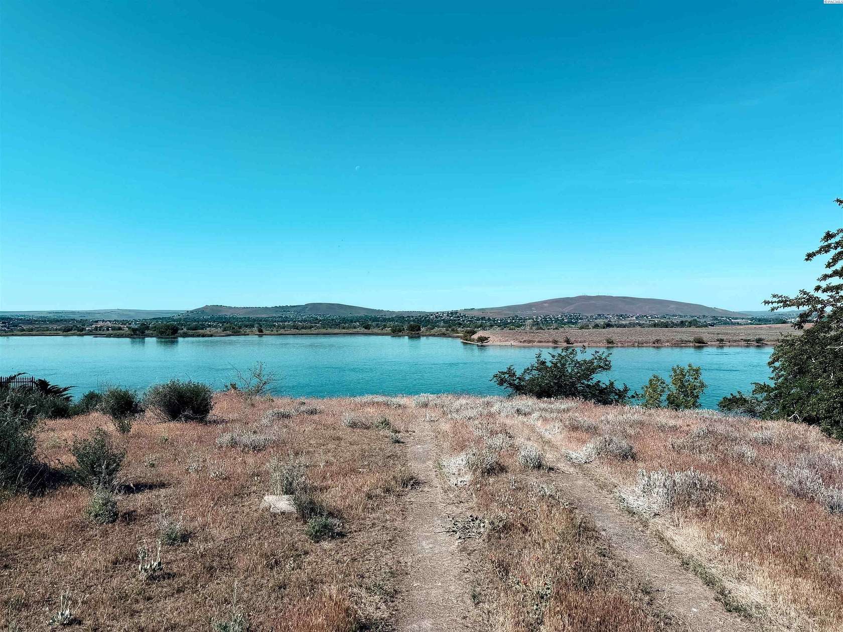 0.45 Acres of Residential Land for Sale in Pasco, Washington