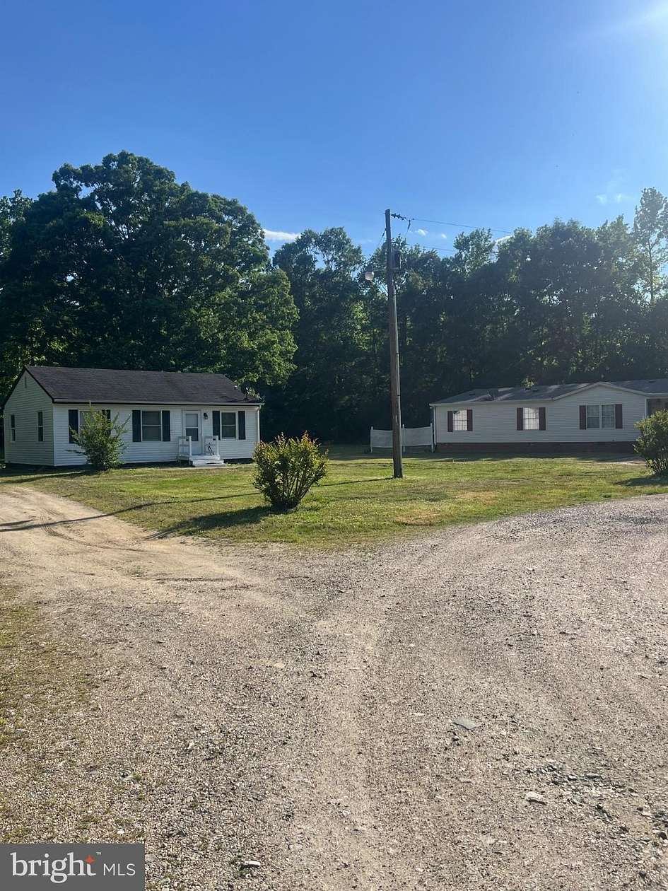 9.27 Acres of Land with Home for Sale in Center Cross, Virginia