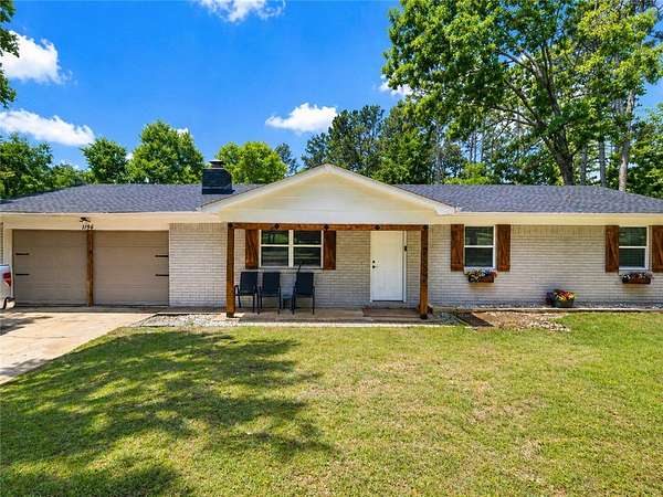 3 Acres of Land with Home for Sale in Russellville, Arkansas