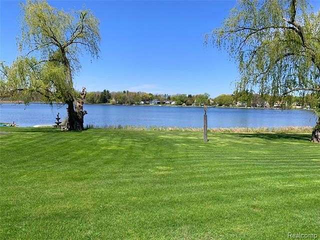 0.71 Acres of Residential Land for Sale in Lake Orion, Michigan