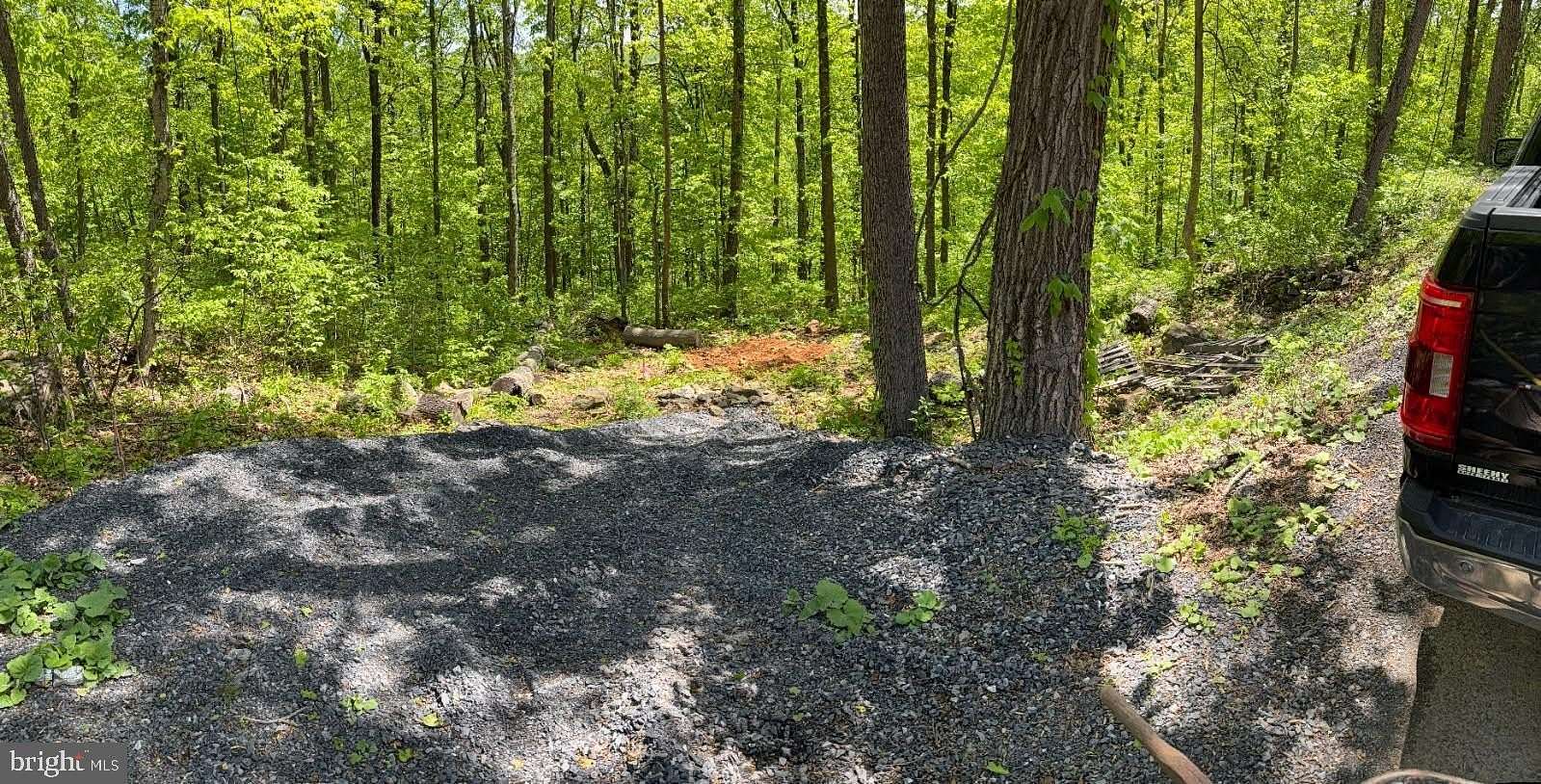 0.92 Acres of Land for Sale in Linden, Virginia