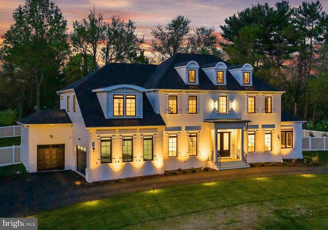 3 Acres of Land with Home for Sale in Clarksville, Maryland