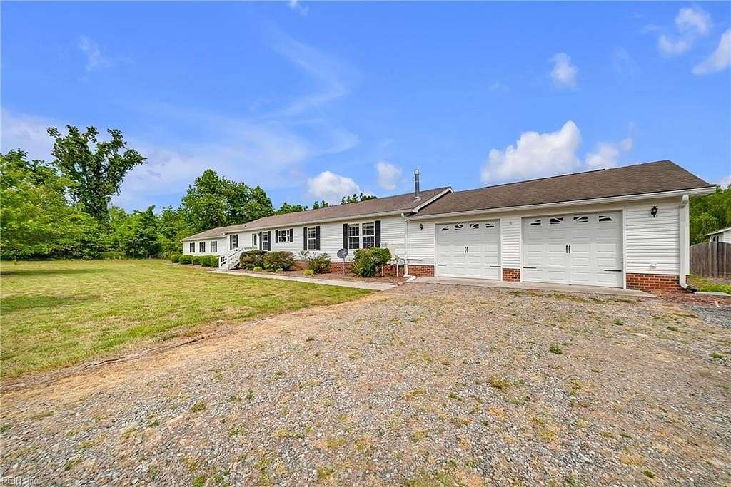 2.36 Acres of Land with Home for Sale in Gloucester, Virginia