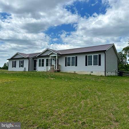 2 Acres of Land with Home for Lease in Lothian, Maryland