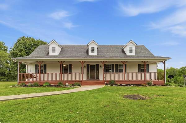 3.3 Acres of Land with Home for Sale in Hustonville, Kentucky