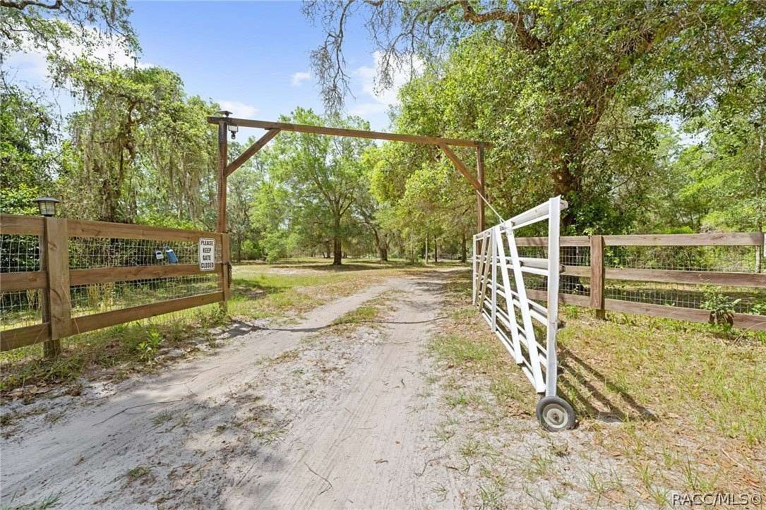 5.9 Acres of Land for Sale in Brooksville, Florida