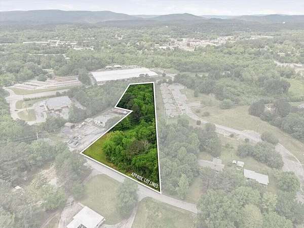 3.45 Acres of Residential Land for Sale in LaFayette, Georgia