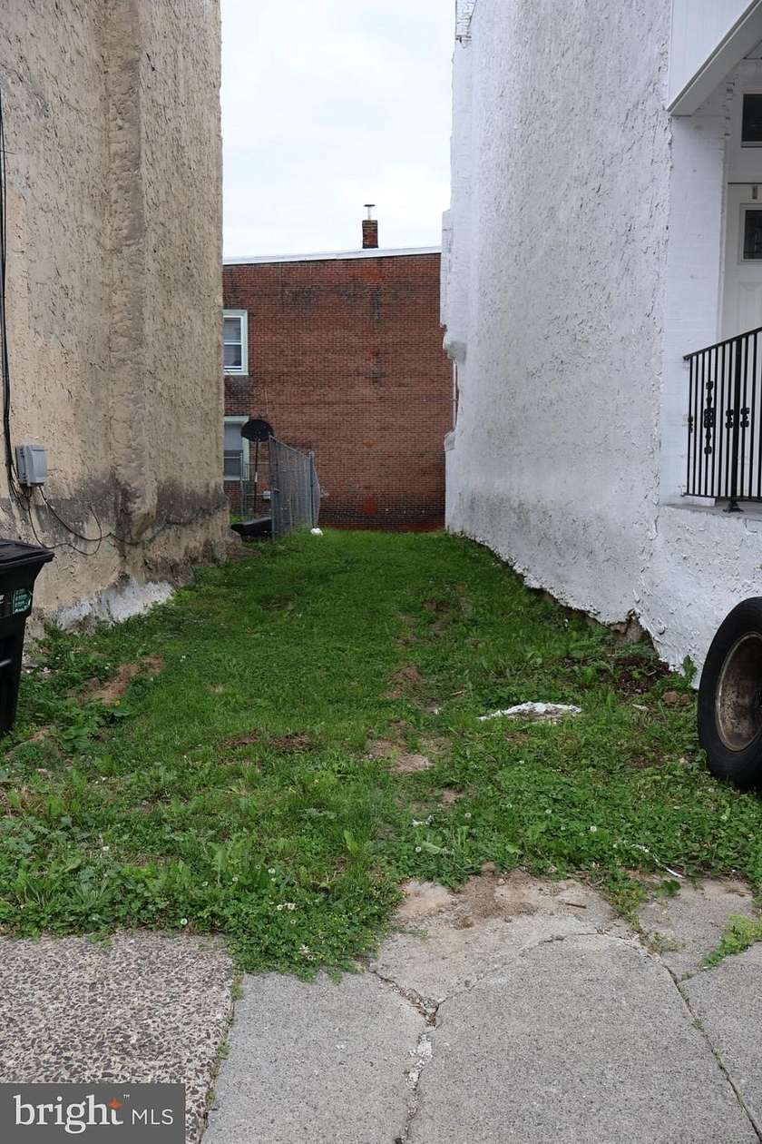 0.03 Acres of Residential Land for Sale in Philadelphia, Pennsylvania