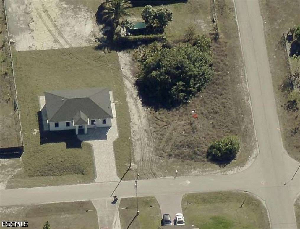 0.25 Acres of Residential Land for Sale in Lehigh Acres, Florida
