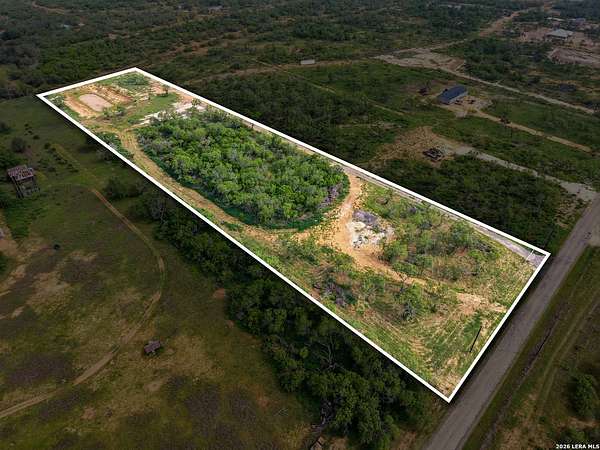 5.5 Acres of Residential Land for Sale in Floresville, Texas