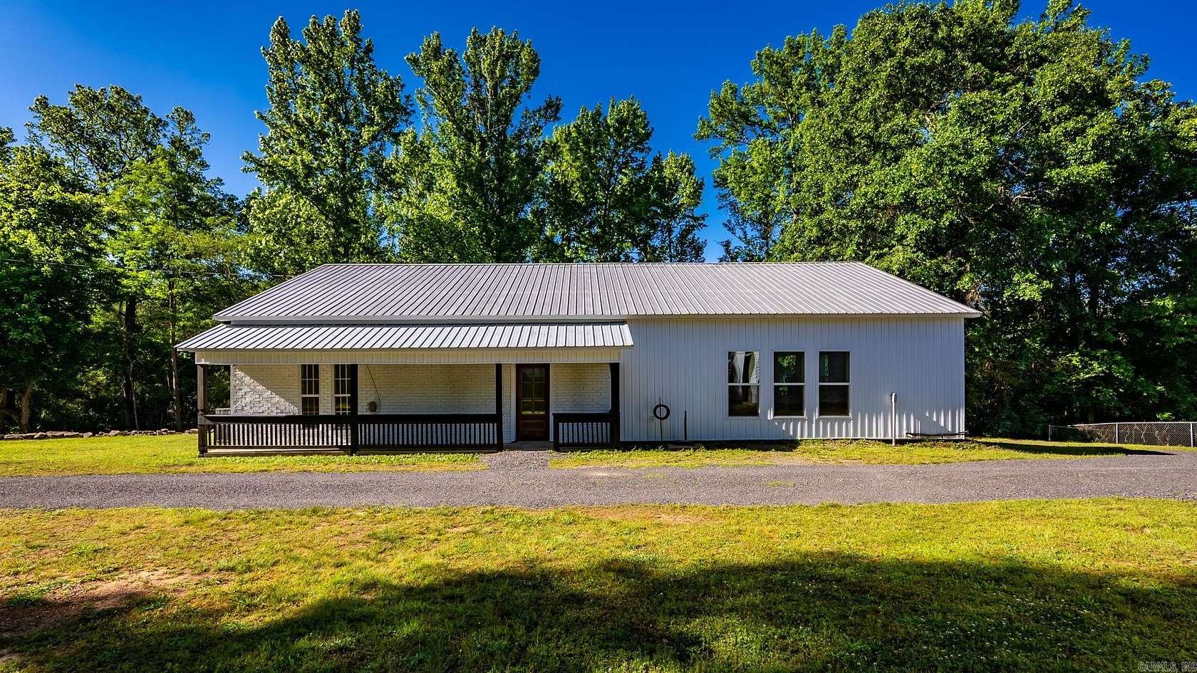 1.56 Acres of Land with Home for Sale in Clinton, Arkansas
