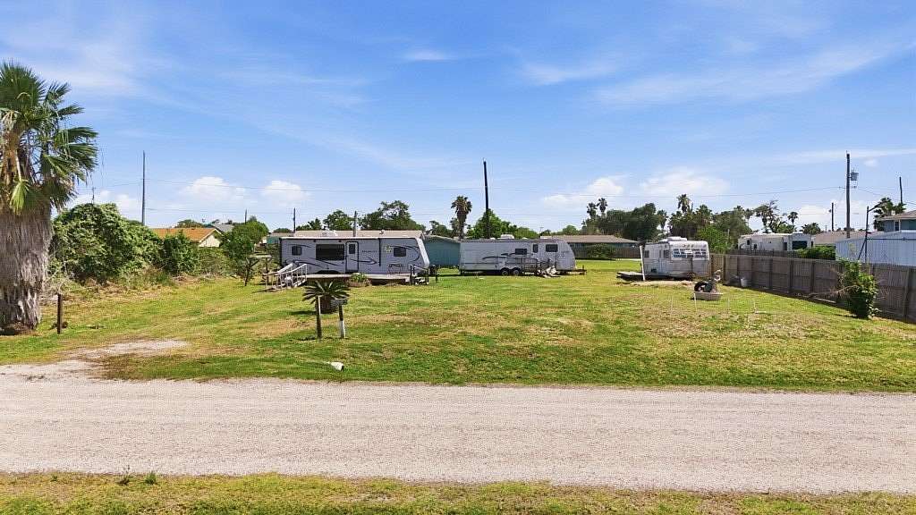 0.3 Acres of Residential Land for Sale in Rockport, Texas