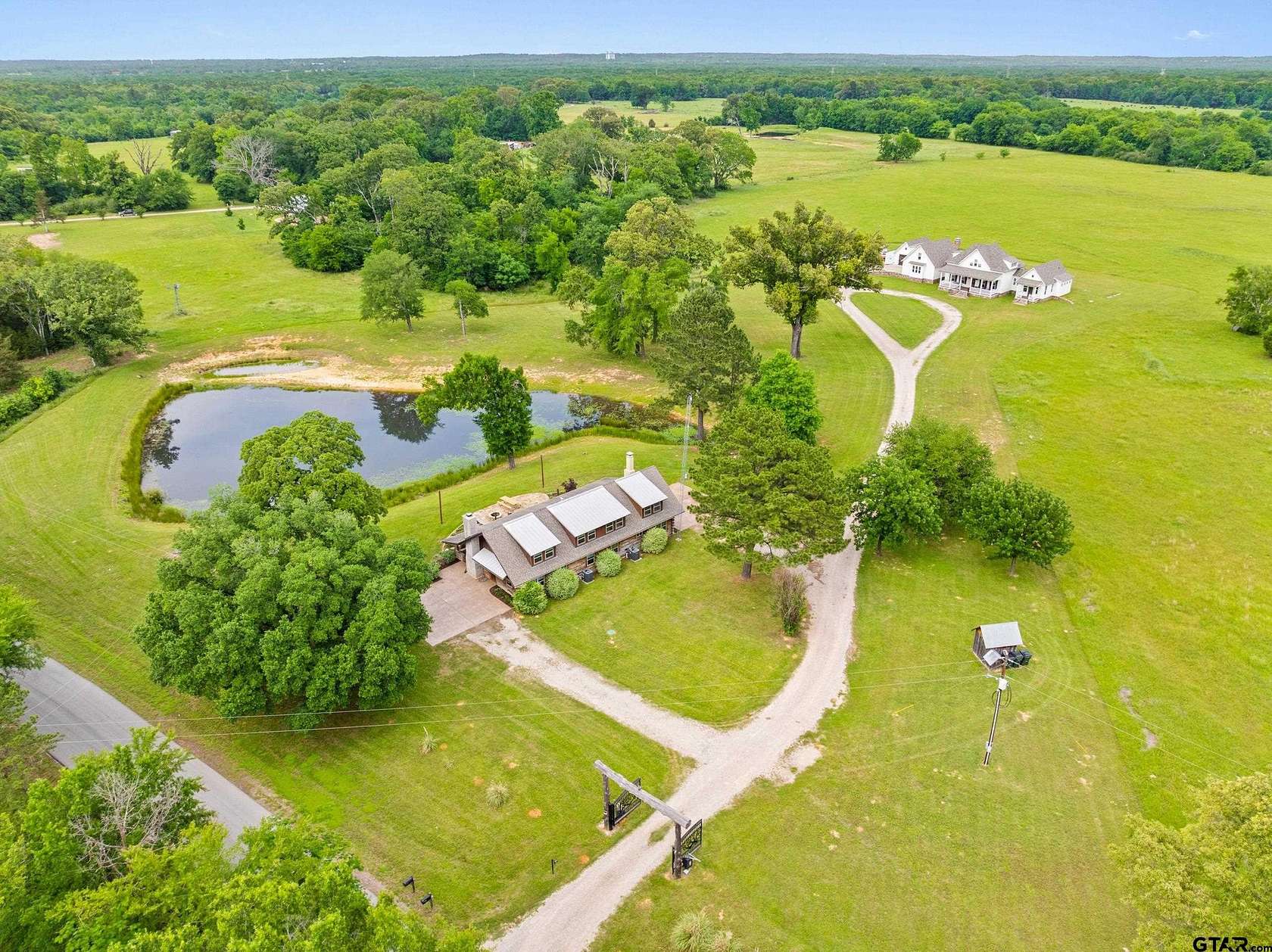 38 Acres of Recreational Land with Home for Sale in Mineola, Texas