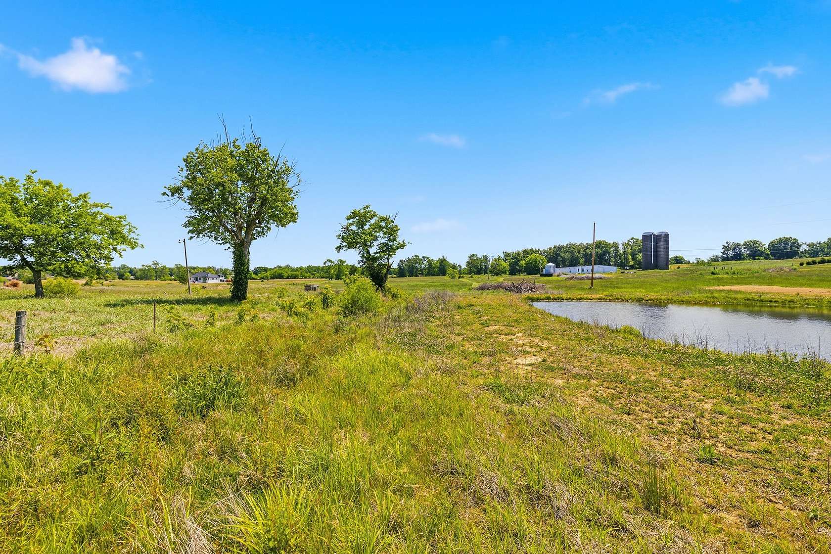 5.48 Acres of Residential Land for Sale in Portland, Tennessee