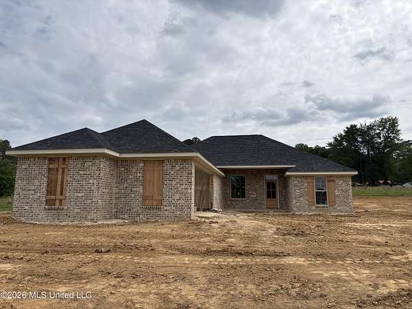 3 Acres of Land with Home for Sale in Crystal Springs, Mississippi