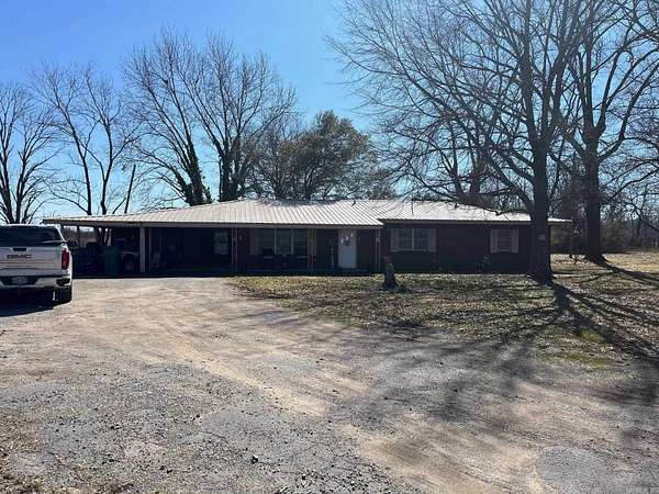13.5 Acres of Land with Home for Sale in Pine Bluff, Arkansas