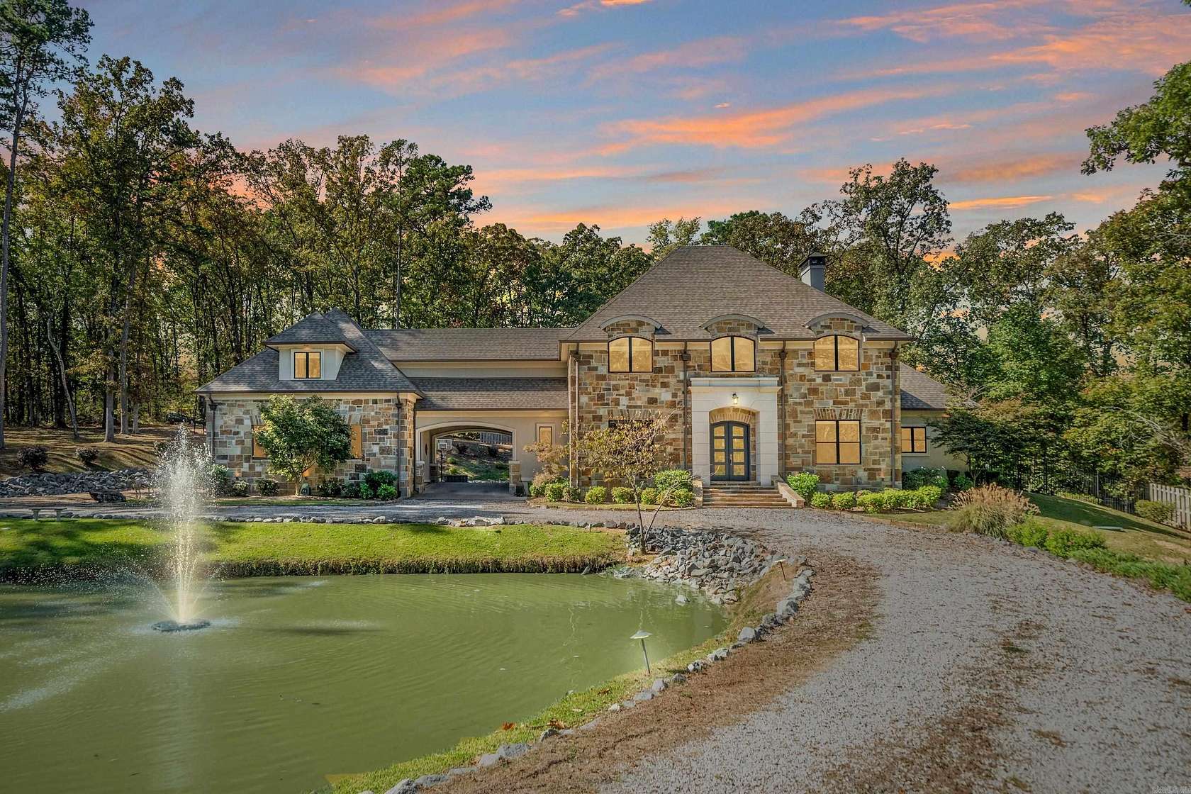 3 Acres of Land with Home for Sale in Hot Springs, Arkansas