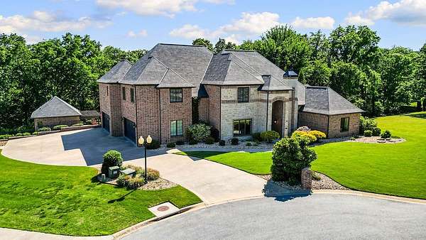 2.63 Acres of Land with Home for Sale in Bentonville, Arkansas
