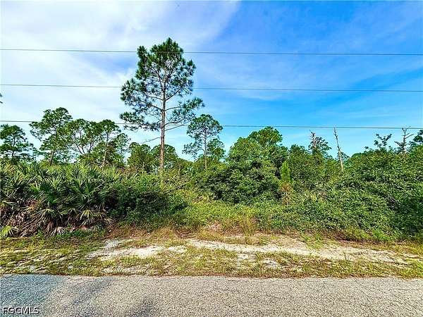 0.5 Acres of Residential Land for Sale in Lehigh Acres, Florida