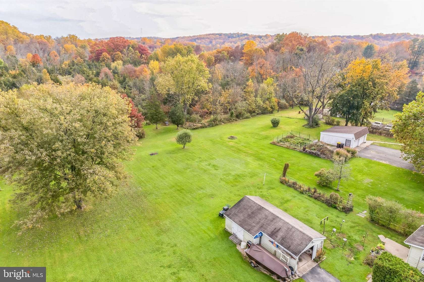 32 Acres of Land for Sale in Green Lane, Pennsylvania