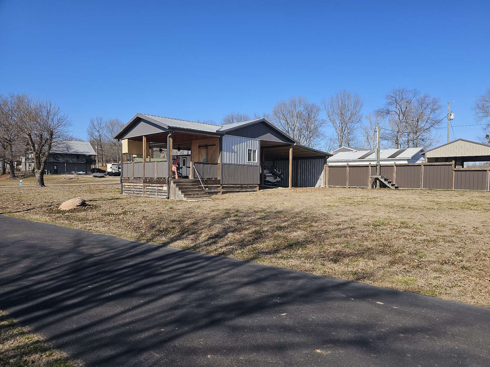 0.13 Acres of Residential Land for Sale in Clifton, Tennessee