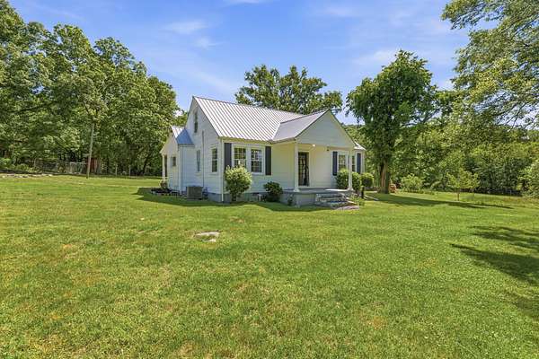 30.2 Acres of Land with Home for Sale in Christiana, Tennessee