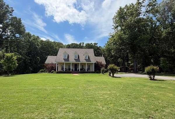 2.37 Acres of Land with Home for Sale in Tupelo, Mississippi