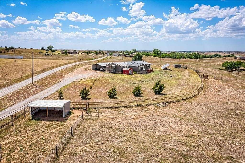 4.57 Acres of Land with Home for Sale in Elk City, Oklahoma