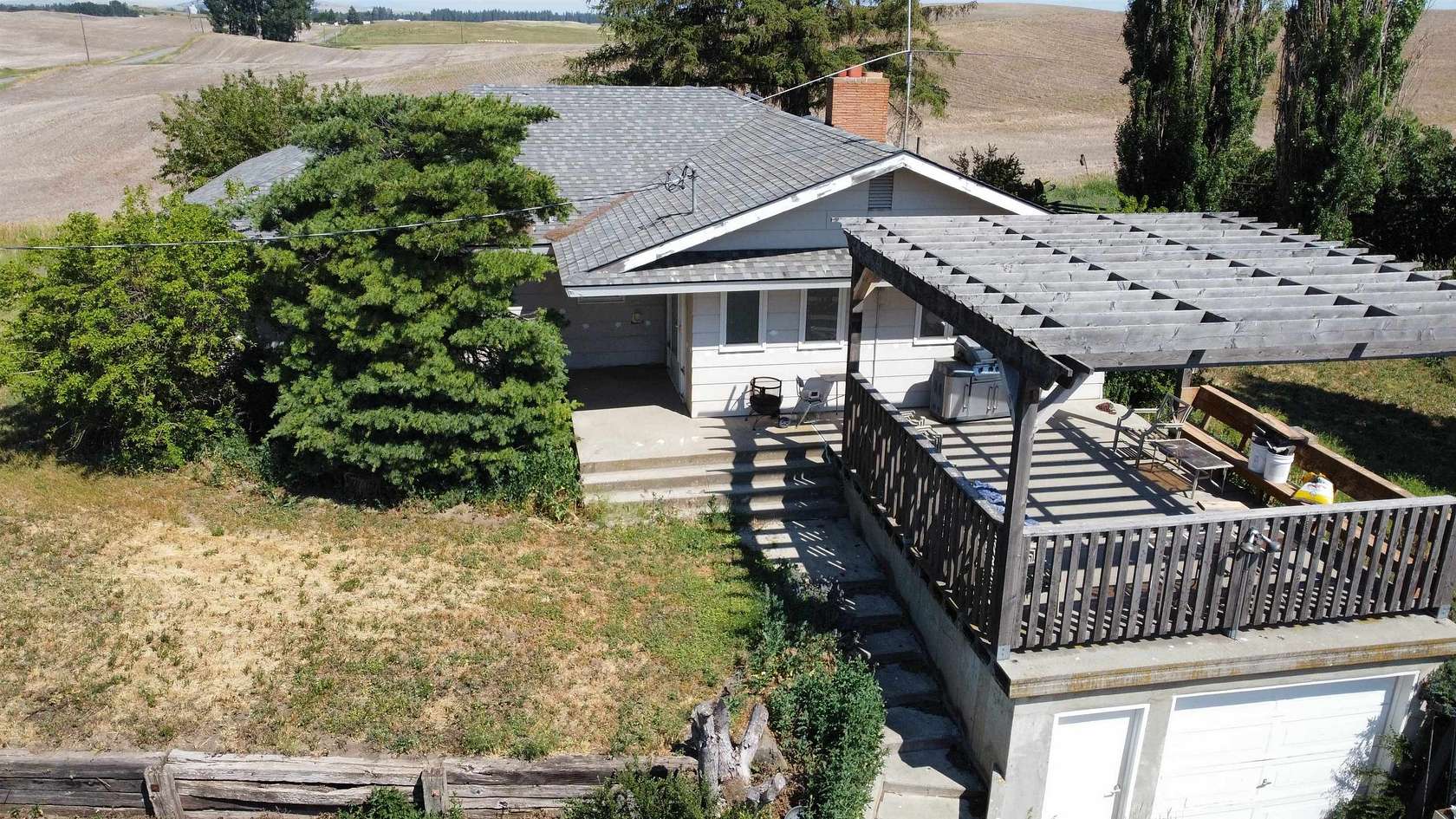 20.3 Acres of Land with Home for Sale in Edwall, Washington