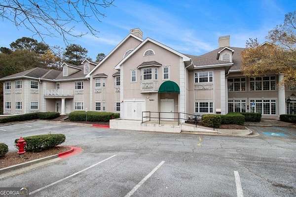 2 Acres of Improved Commercial Land for Sale in Johns Creek, Georgia