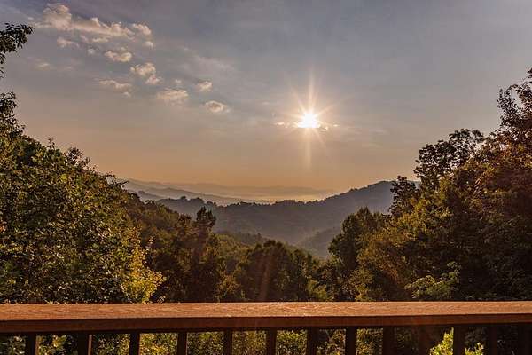 4 Acres of Land with Home for Lease in Bryson City, North Carolina