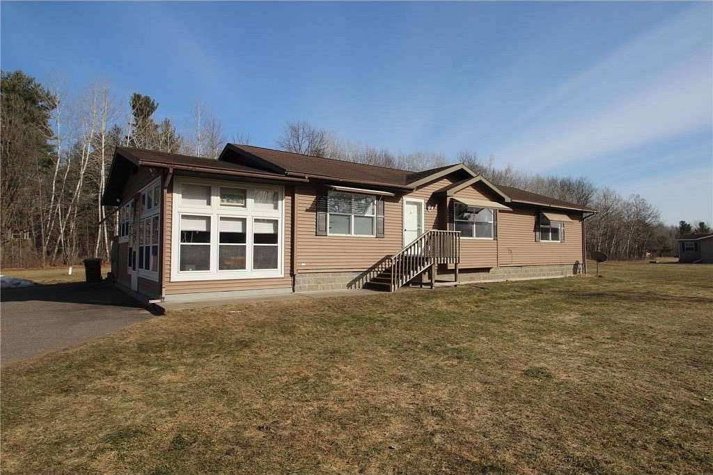 1.76 Acres of Land with Home for Sale in Aitkin, Minnesota