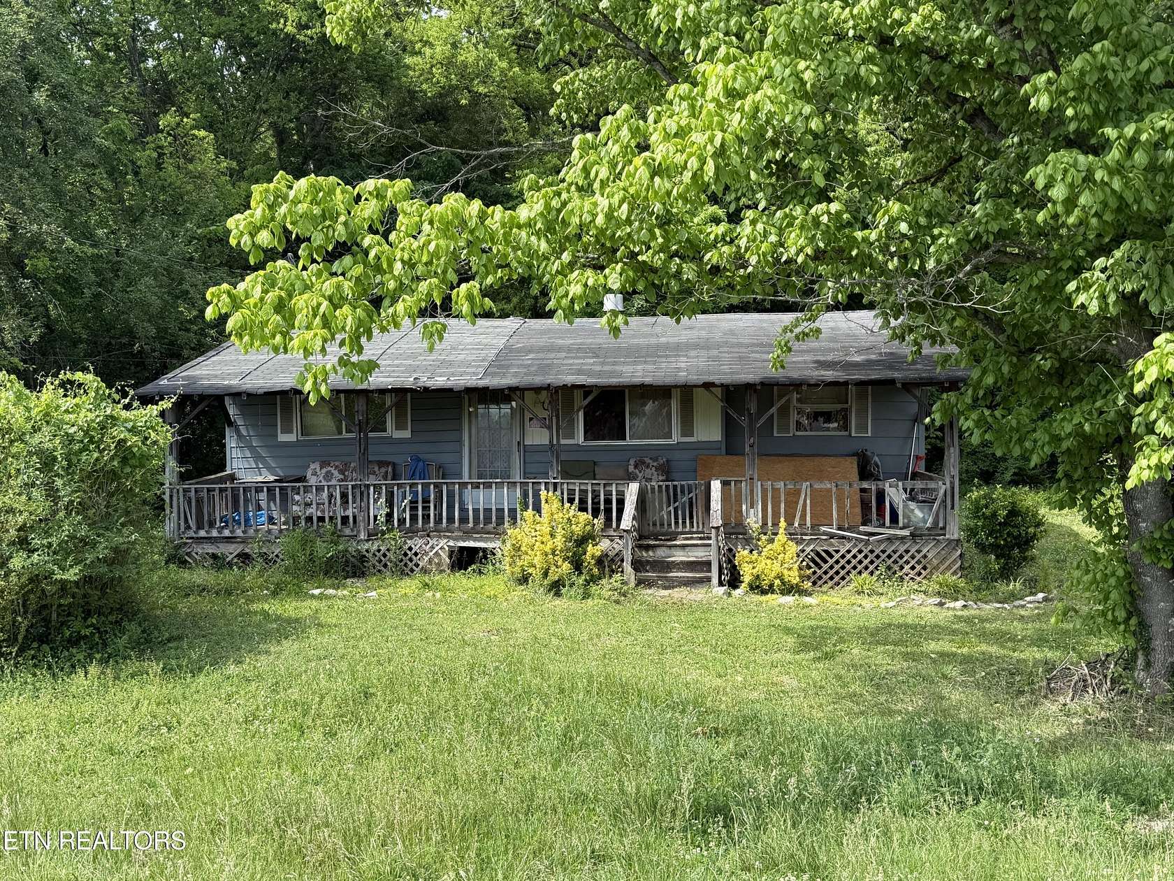 1 Acre of Residential Land for Sale in Knoxville, Tennessee