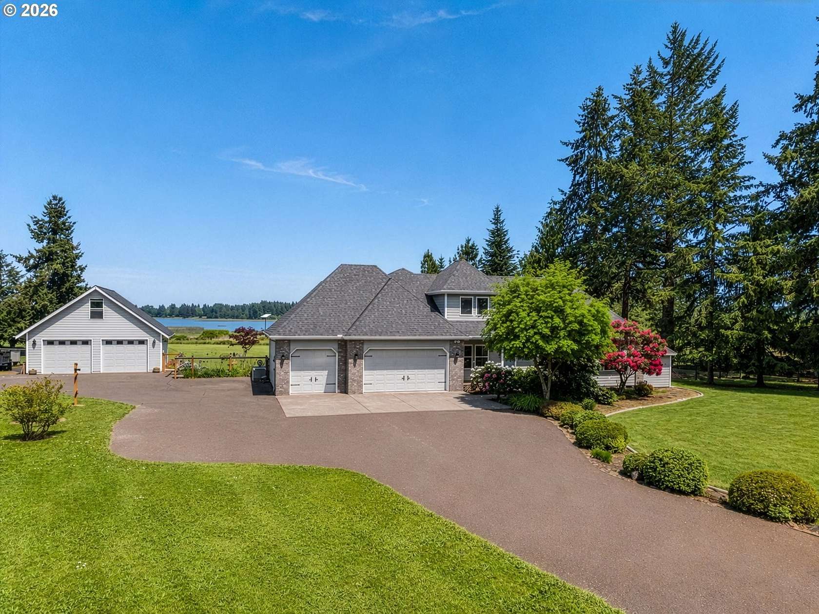 2 Acres of Land with Home for Sale in Veneta, Oregon